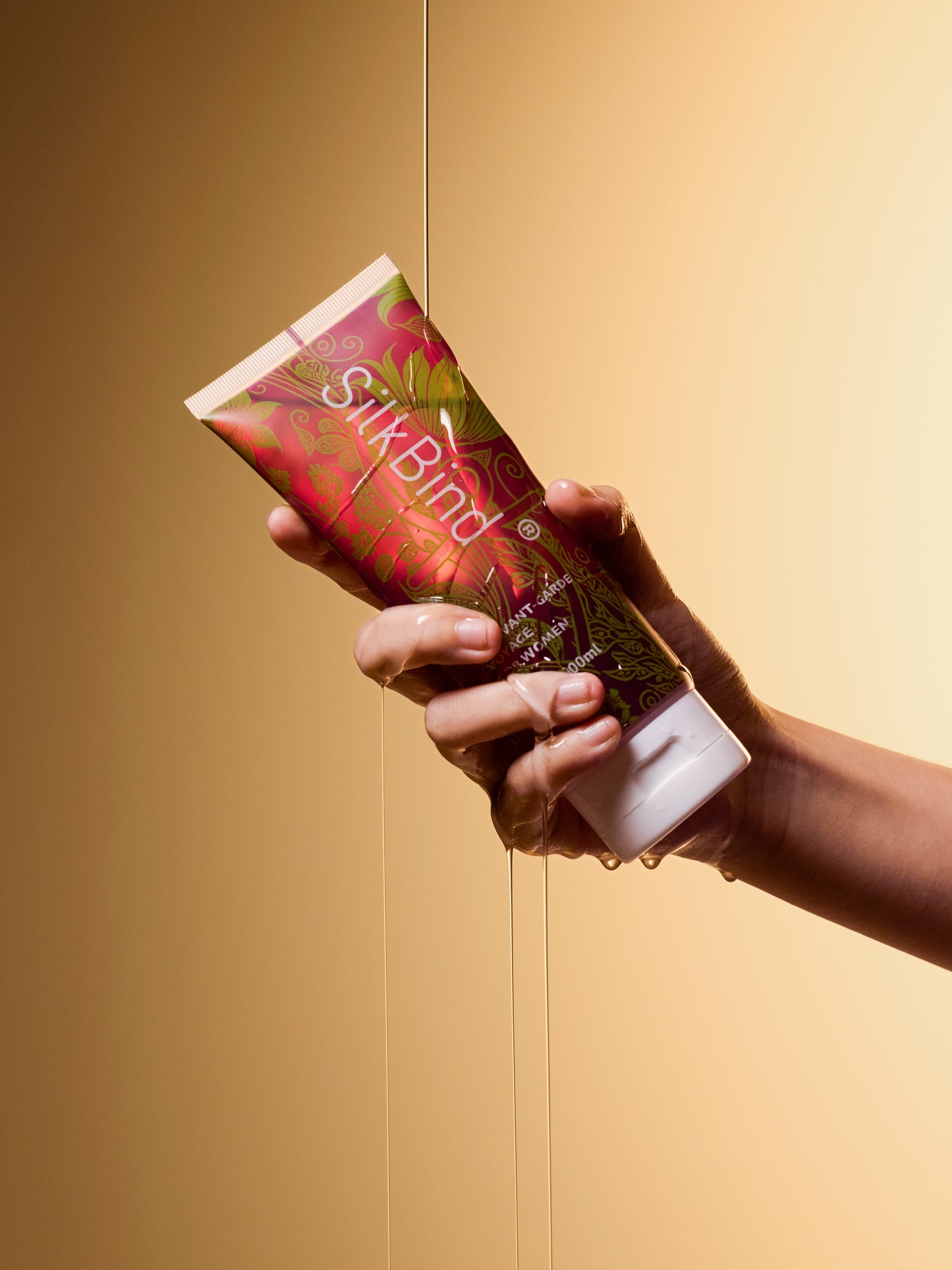 SilkBind Intimate Lubricant · V / A