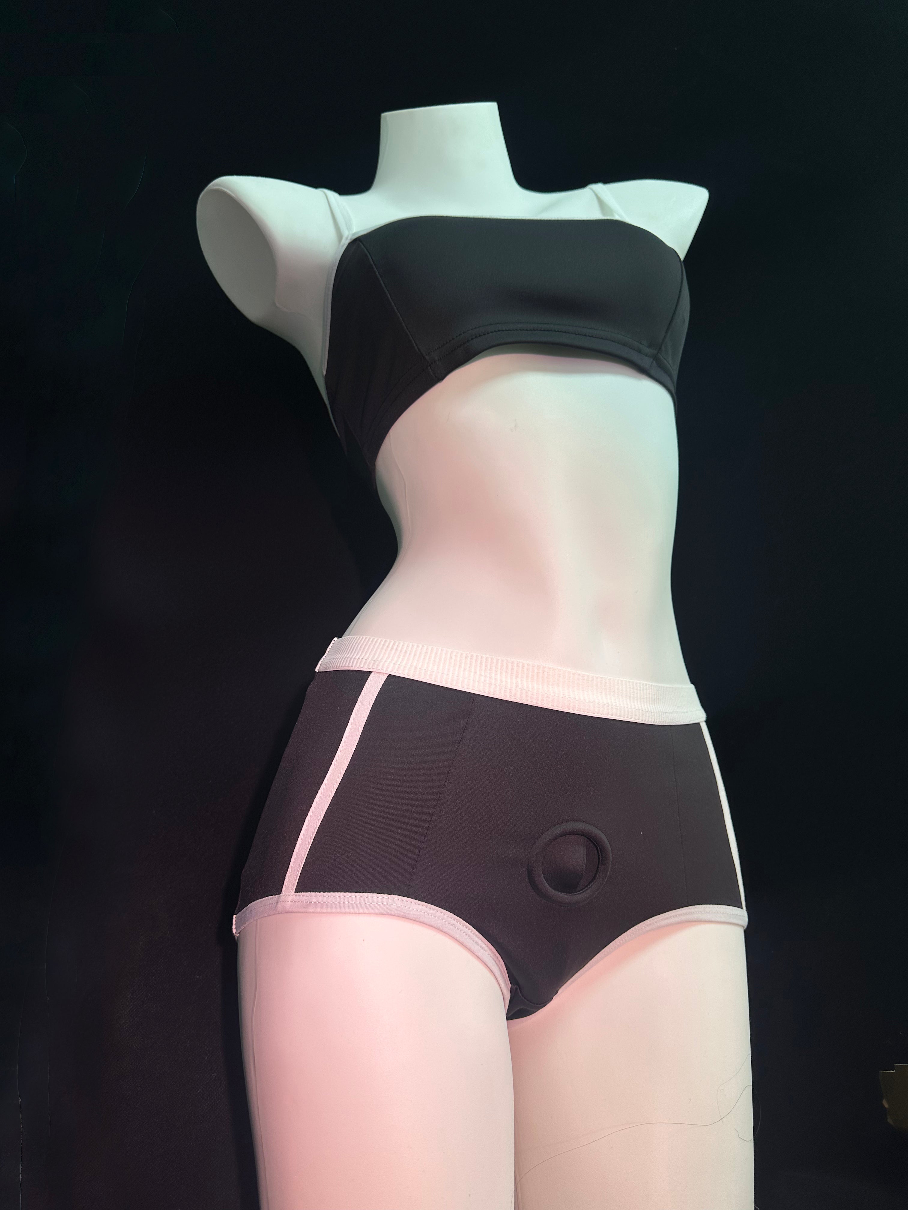 Captain Mira Harness